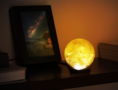 陽光心情燈 一種會思考的陽光充電藝術